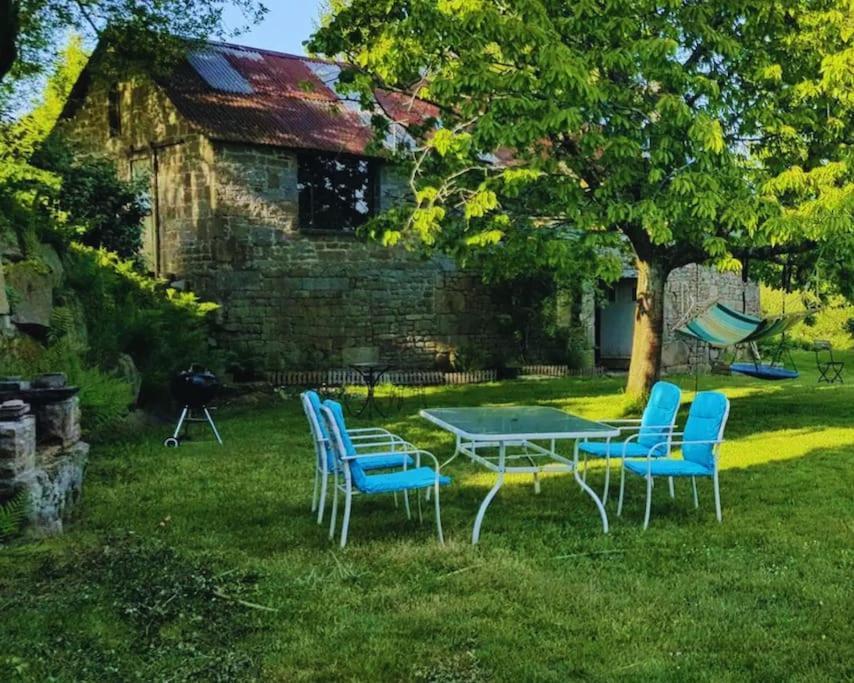 Maison En Pierre Au Milieu Du Bocage Coulouvray-Boisbenâtre Exteriör bild