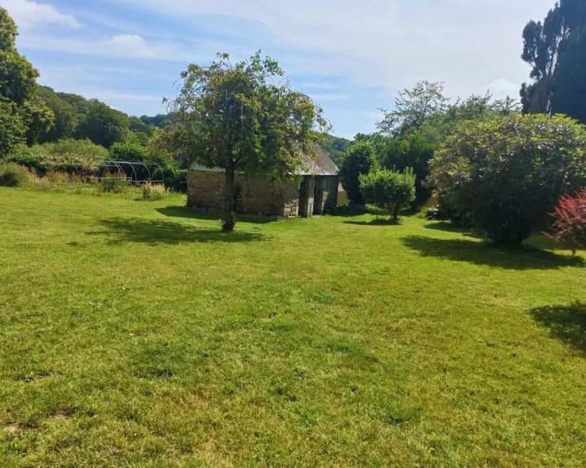 Maison En Pierre Au Milieu Du Bocage Coulouvray-Boisbenâtre Exteriör bild
